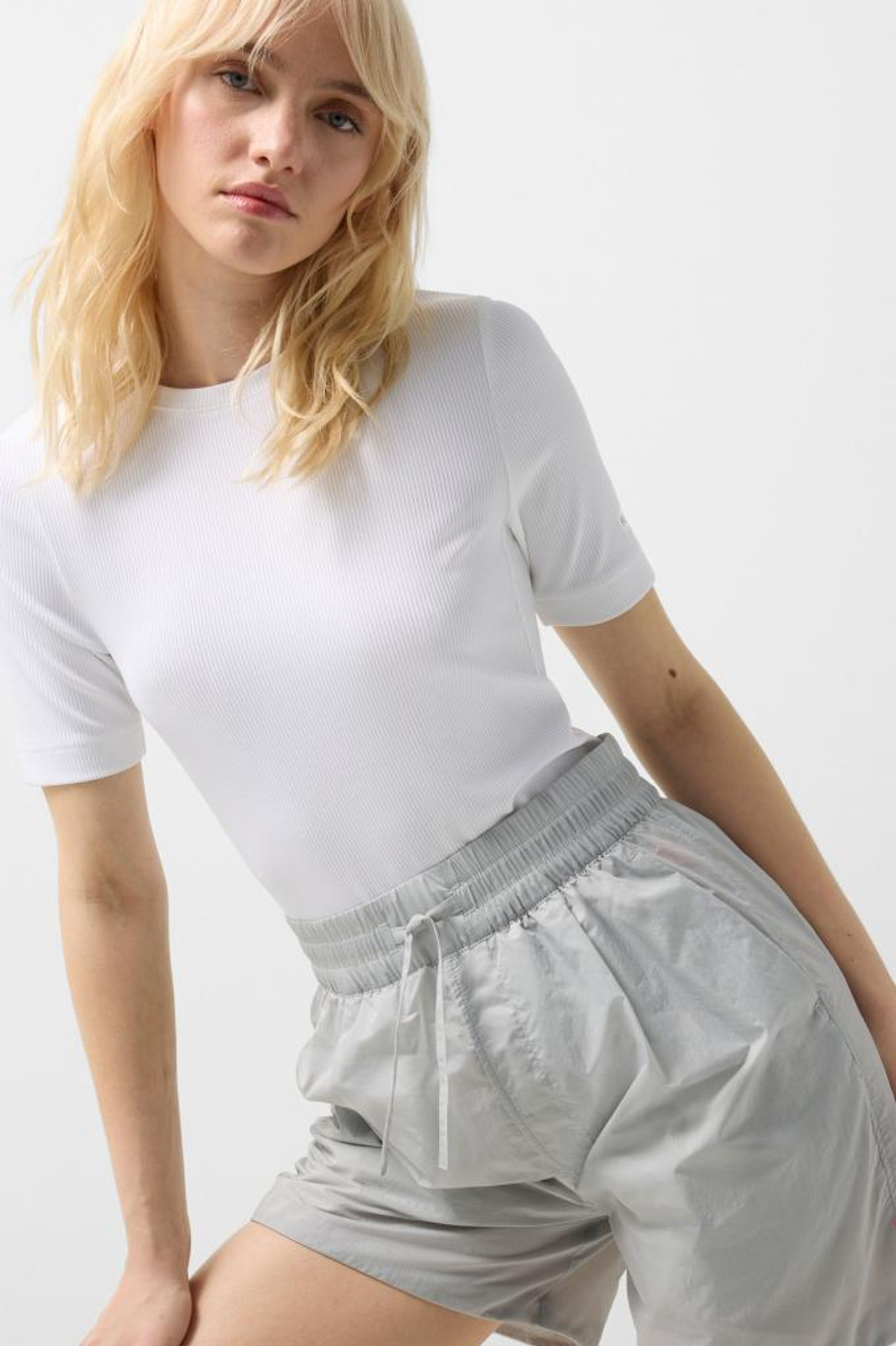 Футболка BOGNER FIRE+ICE ELKE в белом цвете