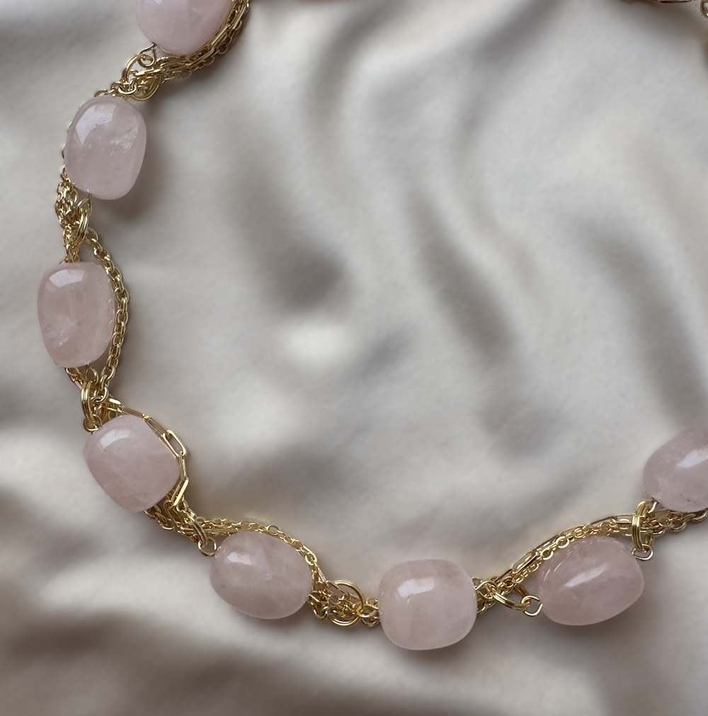 Колье «Розовый рассвет» — розовый кварц