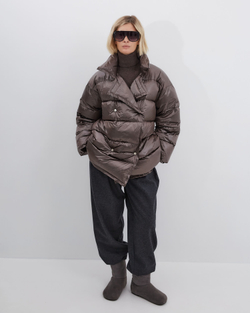 Пуховик двубортный укороченный какао