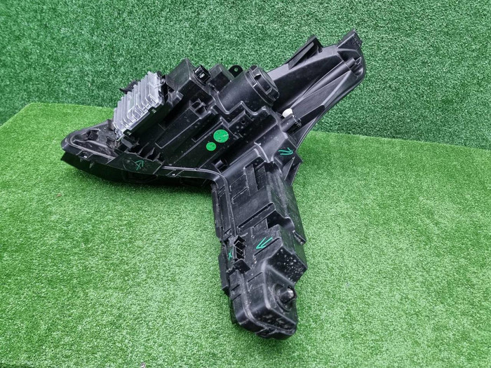 Фара правая Geely Cityray (2024-н.в.) LED