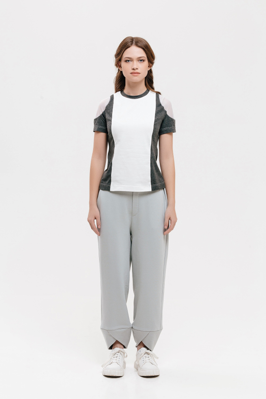 Футболка женская ""Роскосмос х 7.2.66"", серый/белый