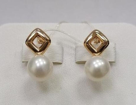 Серьги из золота с жемчугом