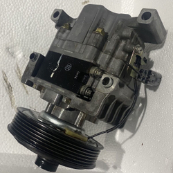 Компрессор кондиционера Mazda 6/Mazda 3