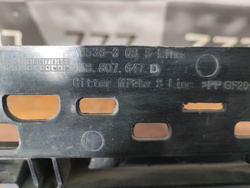 Решетка переднего бампера Audi Q8 (4MN) 18-нв Б/У Оригинал 4M8807647D9B9