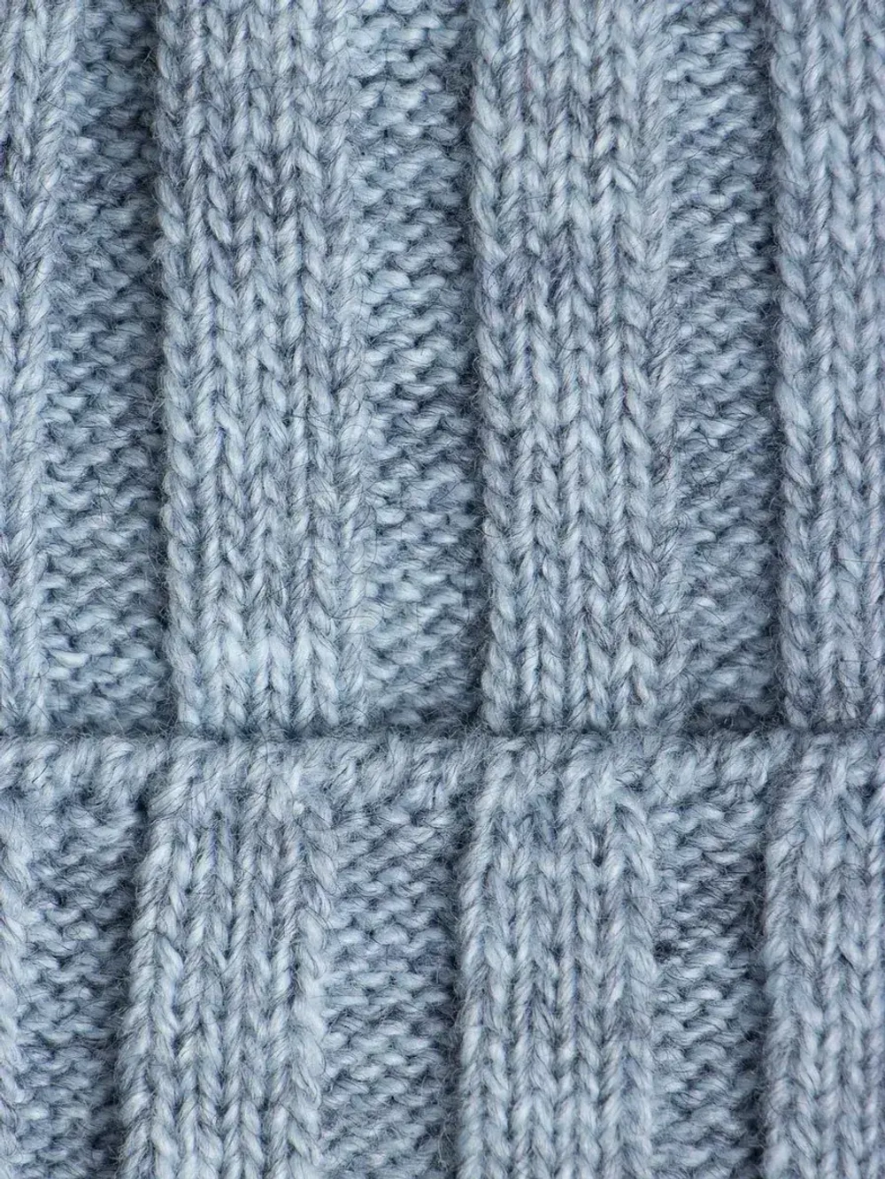 Шапка для мальчика зимняя и снуд