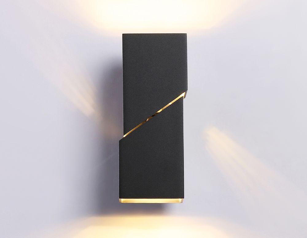 Ambrella Настенный светильник со сменной лампой Wall FW2475