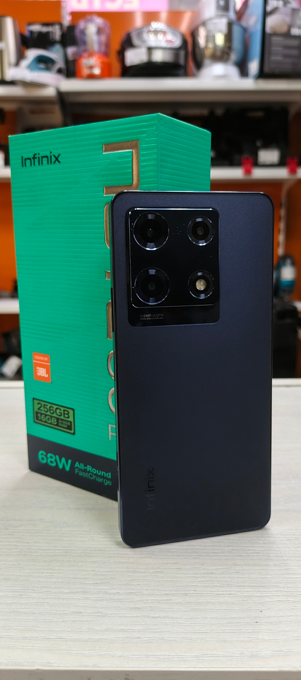 Смартфон Infinix Note 30 Pro 8+8/256