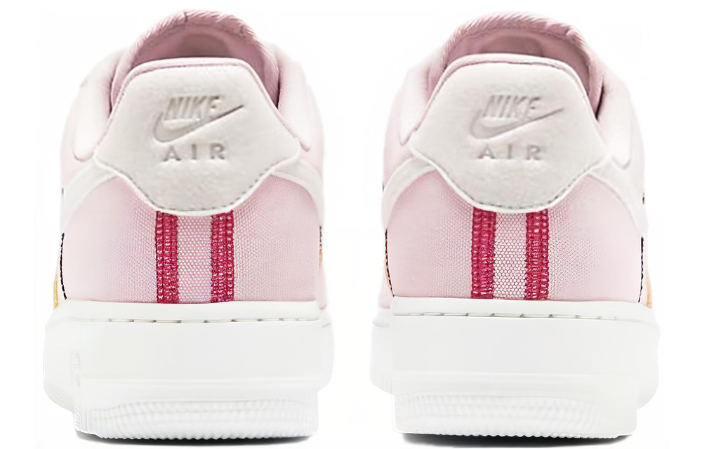 Кроссовки Nike Air Force 1 07 Lx (Женская размерная сетка)