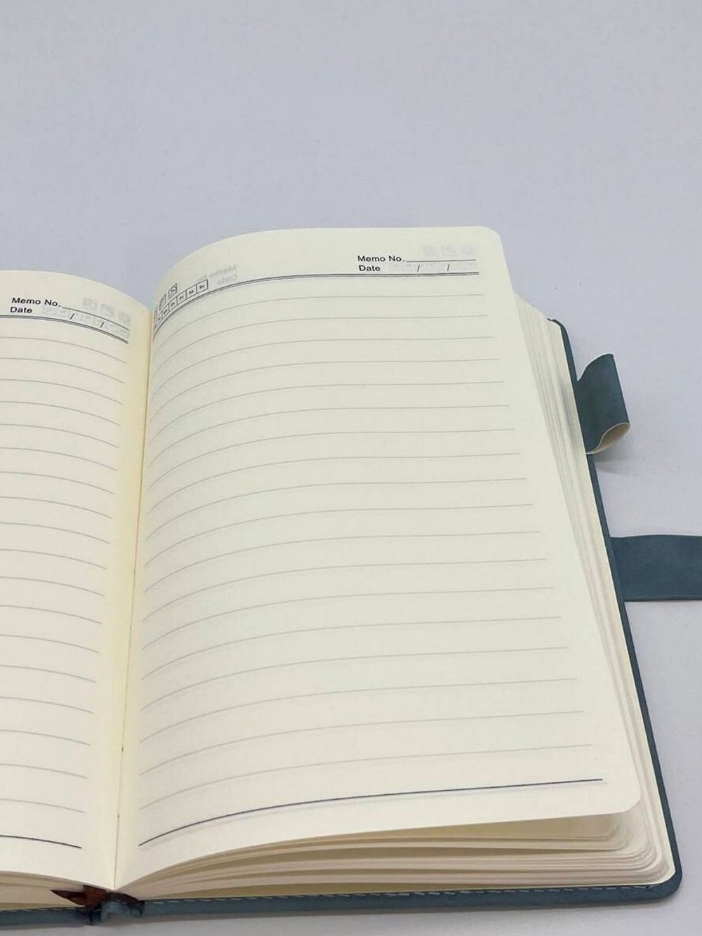 Блокнот А5 в линейку 170 л серо-голубой (8412-2)