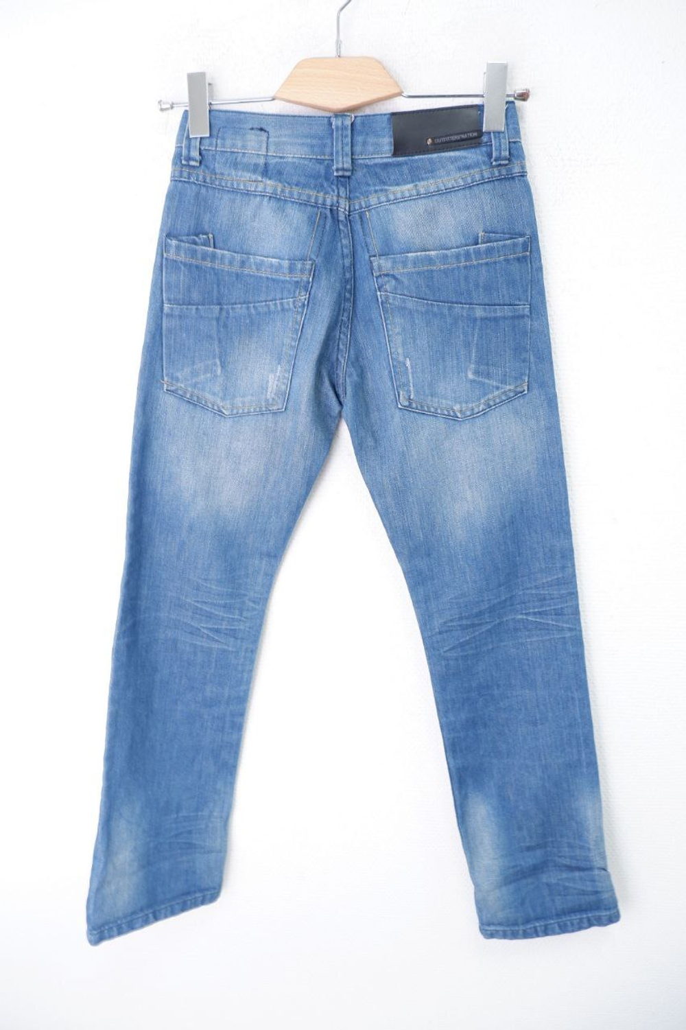 Джинсы Outfitters Nation с потертостями 42 размер