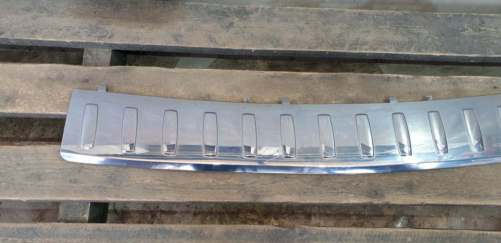 Накладка заднего бампера Mercedes GLE (W166) 11-18 Б/У Оригинал A1668853374