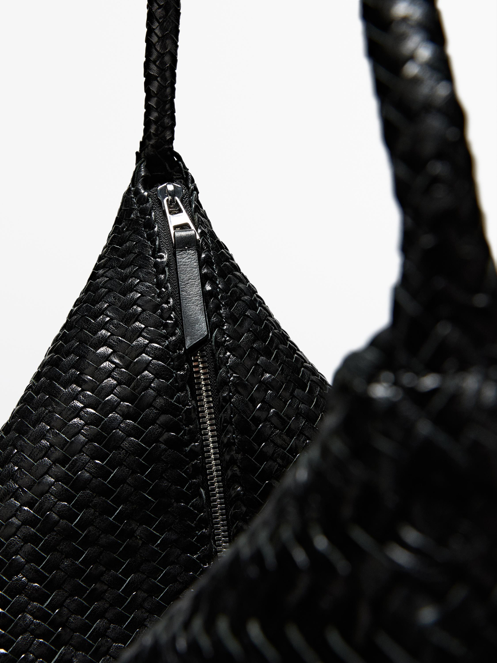 Massimo Dutti Большая плетеная сумка-саквояж из кожи наппа, черный