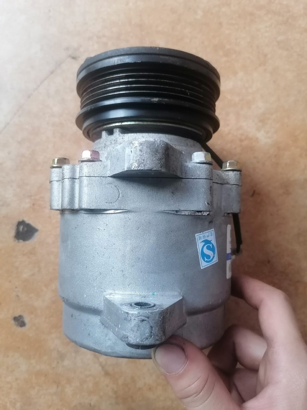 Компрессор кондиционера для Changan Ounuo, Reixing S50, Chana Star, Xinniuxing