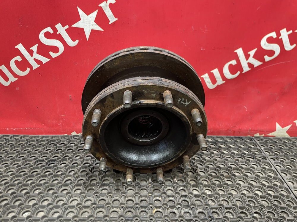 Ступица передняя 2016г.