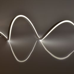 ULS-N21-2835-120LED-m-8mm-IP67-220V-8W-m-50M-4000K Светодиодная гибкая герметичная лента. NEON. Бобина 50 м. Белый свет 4000К. TM Uniel