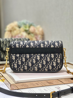 Christian Dior 30 Montaigne Avenue Bag