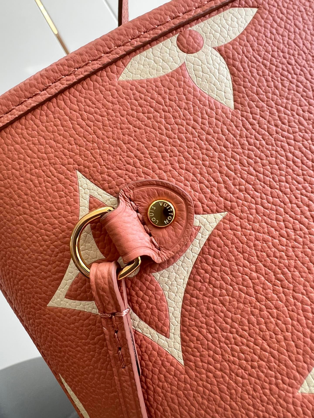 Louis Vuitton Neverfull MM