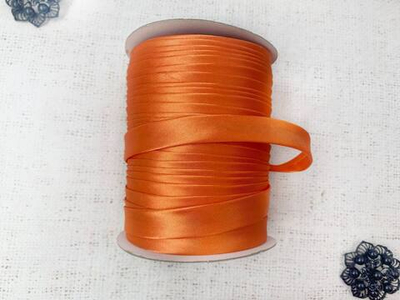 Косая бейка атласная, ш. 1,5 см, оранжевый