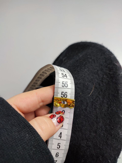 Берет шерстяной черный