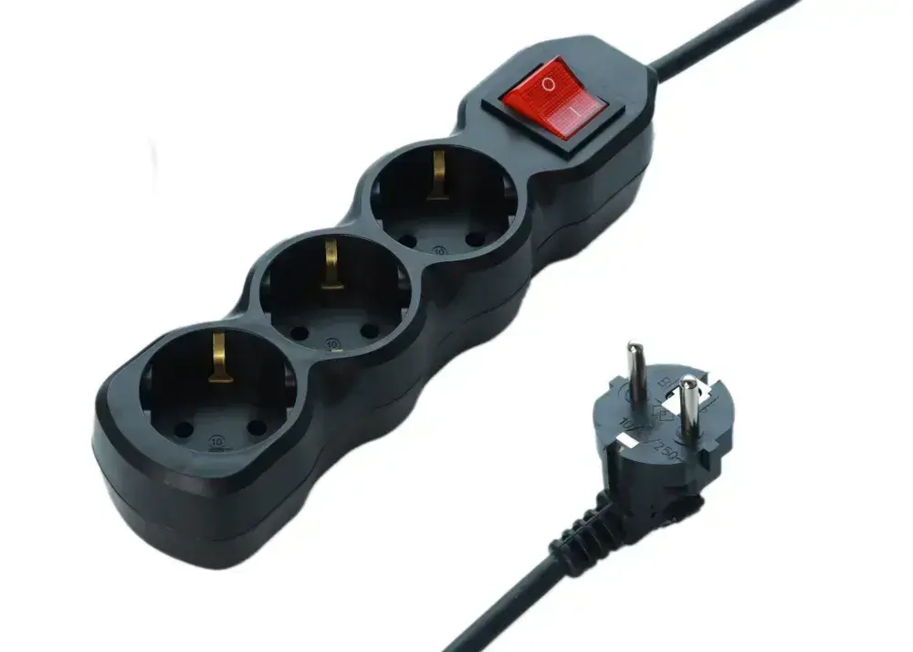 Удлинитель сетевой 1 метров, 3 розетки с выключателем