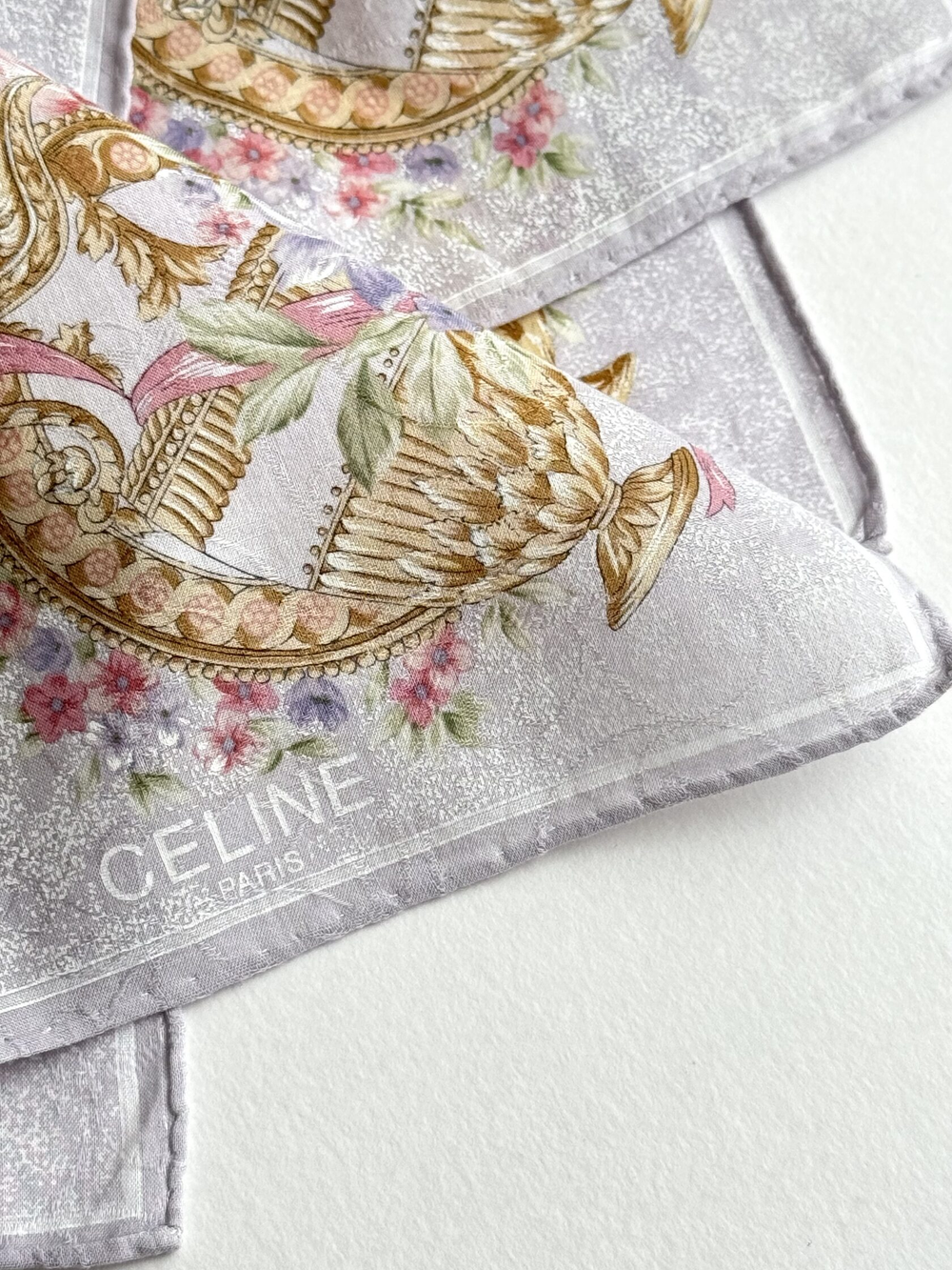 Платок Celine сиреневый