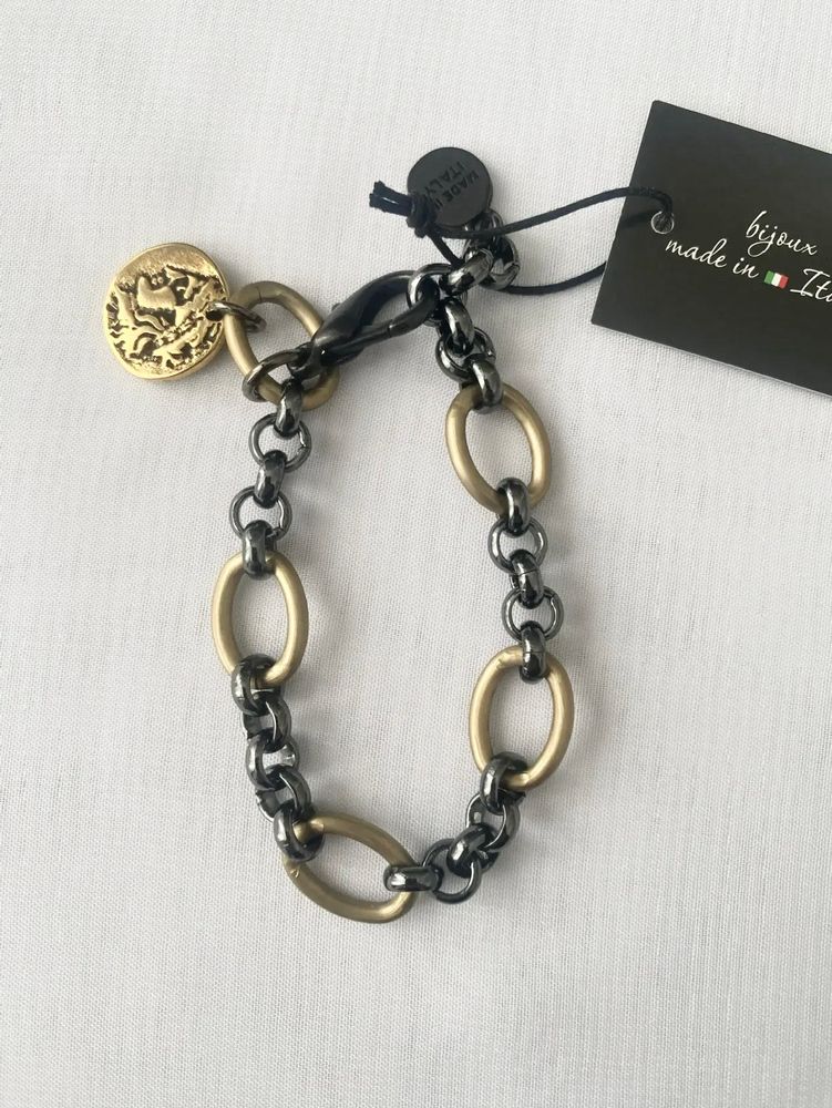 Браслет из глянцевых и матовых колечек биколор: графит и матовое золото антик Браслет из глянцевых и матовых колечек биколор: графит и матовое золото антик