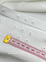 Тесьма с кнопками белая широкая