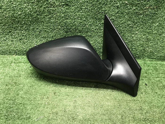 Зеркало правое Hyundai Solaris 1 (2010-2017) 5к.