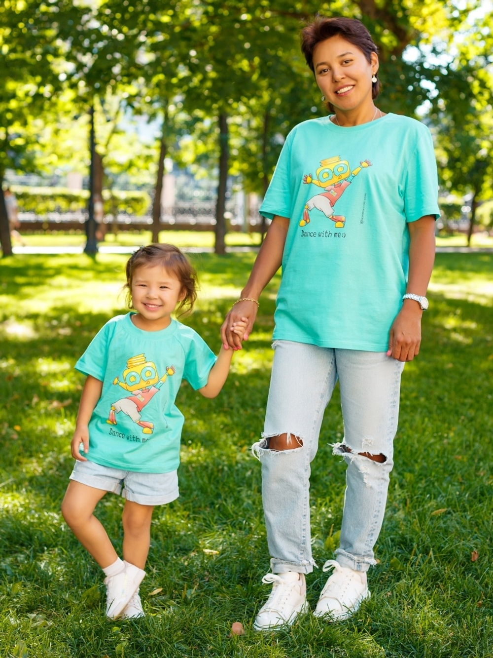 Футболка для мальчика и девочки детская с принтом одежда для фотосессии family look подарок