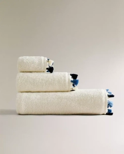 ZARA HOME БАННОЕ ПОЛОТЕНЦЕ С КИСТОЧКАМИ, СИНИЙ