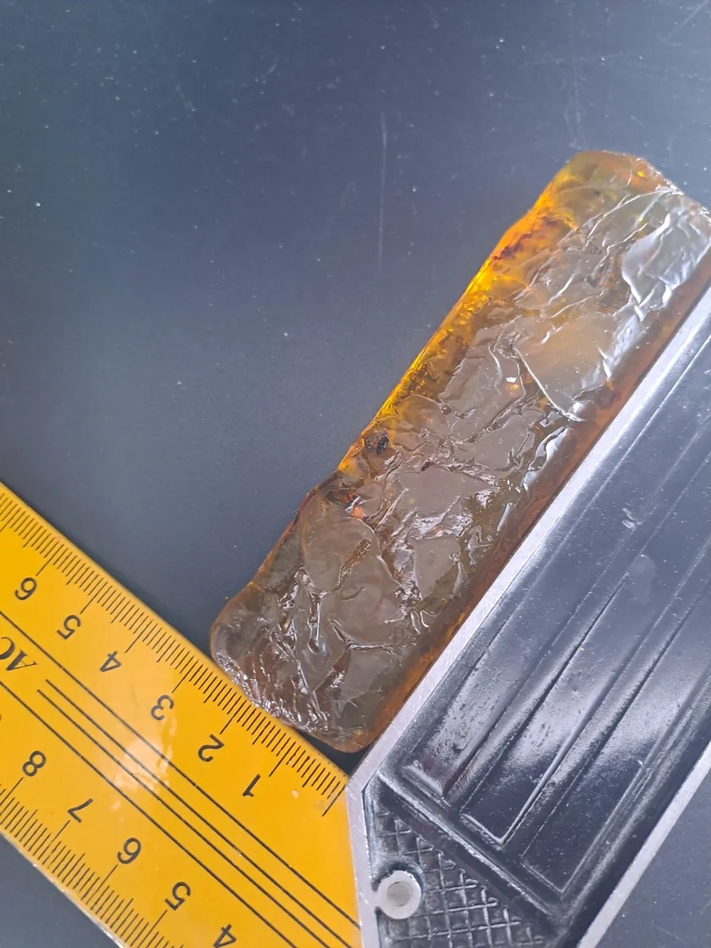 Копал молодой янтарь коллекционный 47 гр