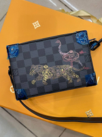Сумка-мессенджер Louis Vuitton
