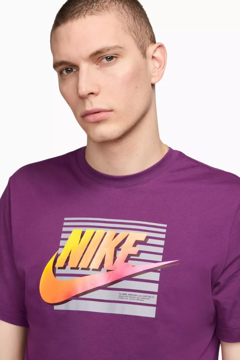 Футболка Nike Sportswear