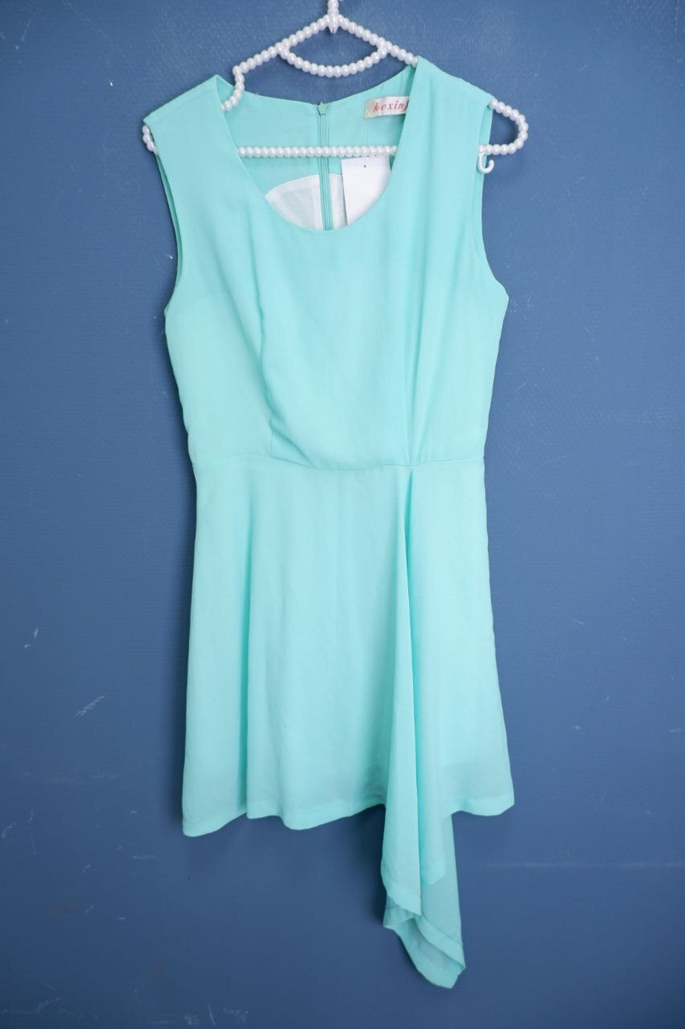 Платье красивого оттенка 42 размер