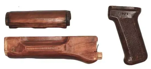 Цевье и накладка деревянные, бакелитовая рукоятка для АК и Сайга. Темное дерево, раритет СССР
