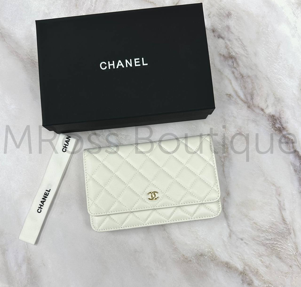 Белый клатч кошелек на цепочке Chanel Woc премиум класса