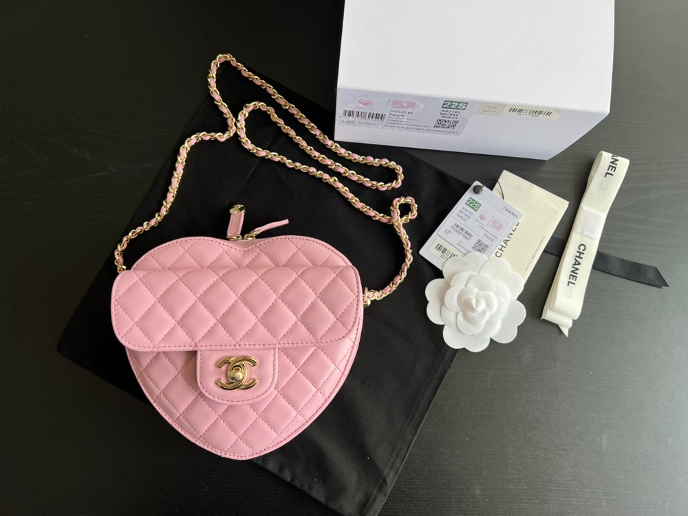 Chane1 Heart Bag 18 cm
