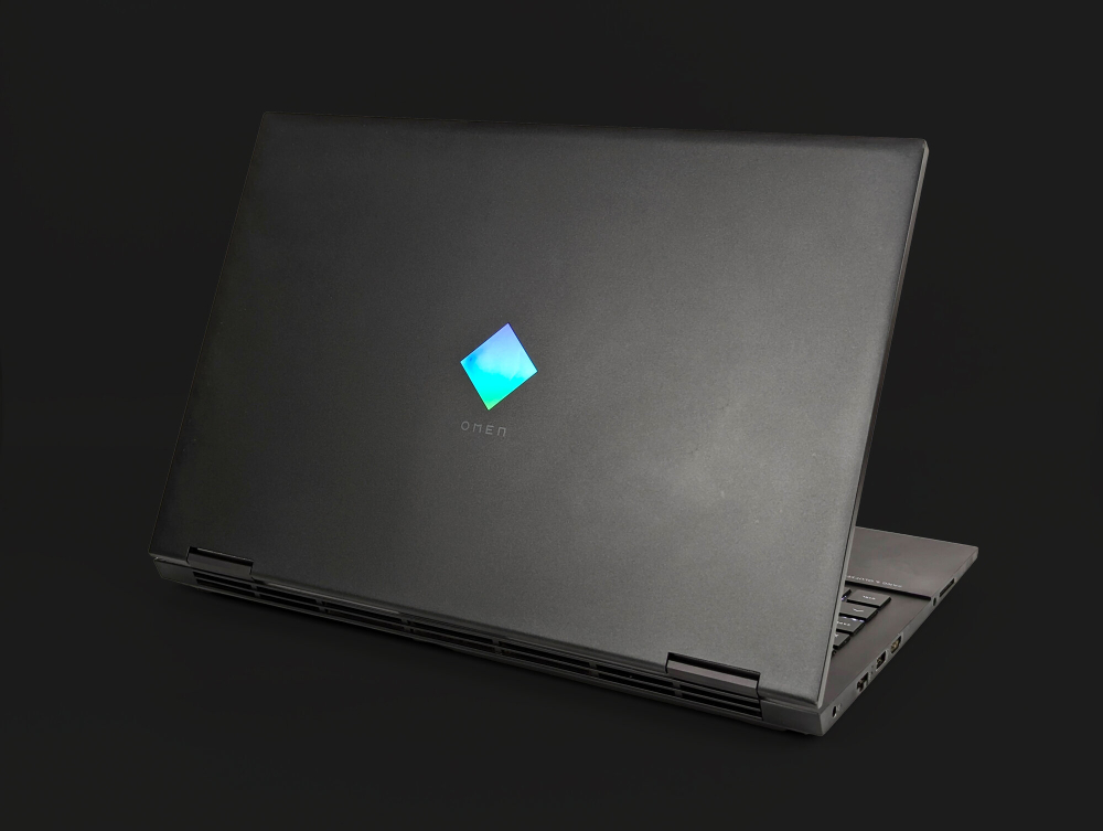 Игровой ноутбук HP Omen RTX2060/Ryzen 7 4800H/16Gb/512Gb/144Hz/Win11
