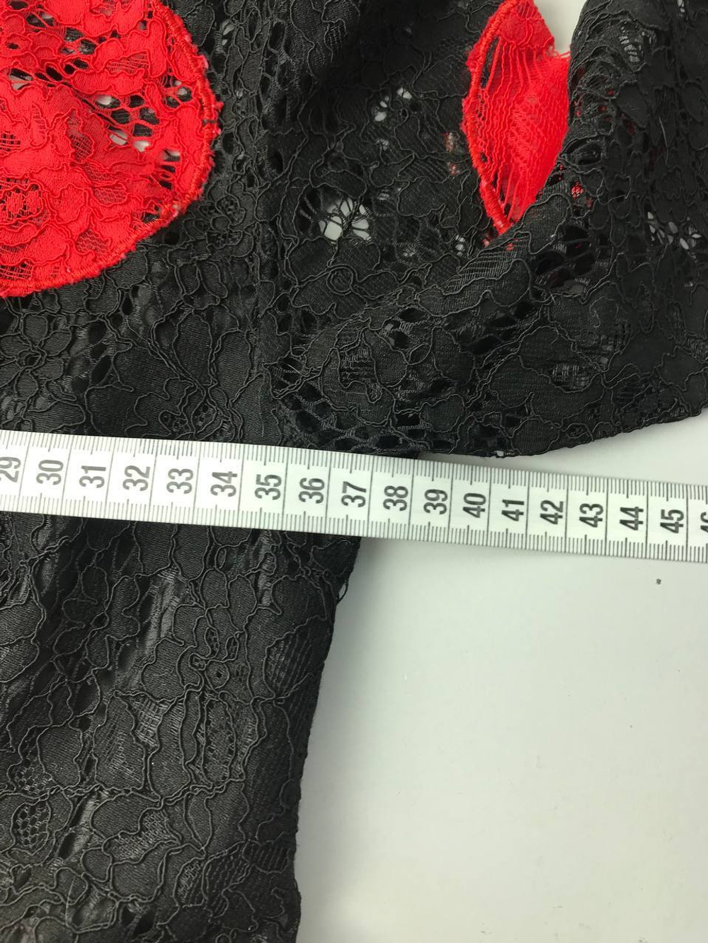 Платье с красными кругами 42 размер