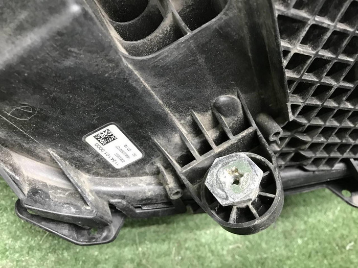 Фара левая Mercedes GLC X253 (2019-2022) LED