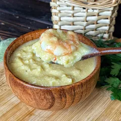 Суп сырный с креветками / 320 мл