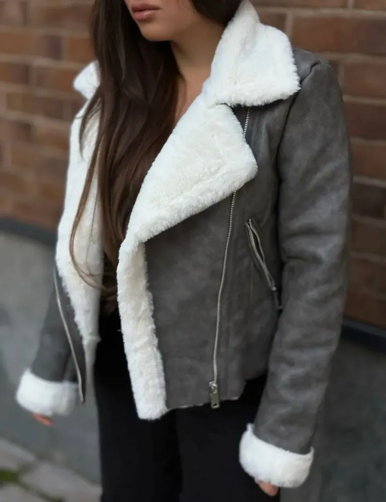 Дубленка 6809623 Fabrika