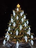 уличная новогодняя ель "Лесная" ствольная, хвоя литая