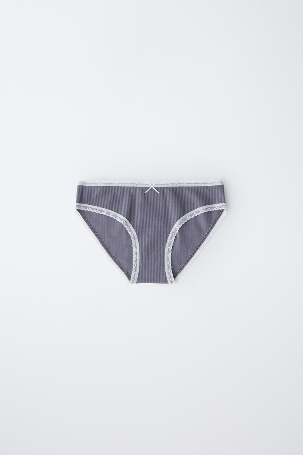 ZARA НАБОР ИЗ ТРЕХ ТРУСОВ С КРУЖЕВОМ, РАЗНОЦВЕТНЫЙ