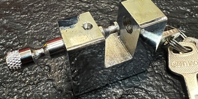 <strong><span>ЗАМОК И КЛЮЧИ</span></strong>