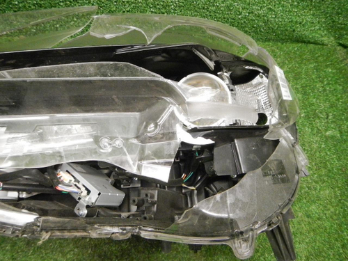 Битая Фара левая Mazda CX-5 2 (2017-н.в.) LED