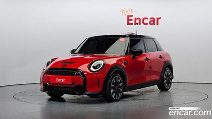 Mini Cooper S 5 даерей Classic (08.2021)