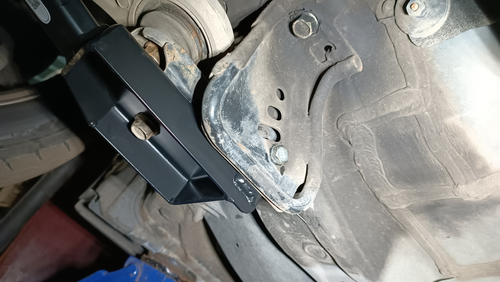 Усилители жесткости передние нижние боковые Subaru Levorg, Subaru XV 1 ДОрест (GP), Subaru Forester 4 (SJ) (ПОД ЗАКАЗ)