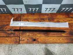 Молдинг стекла переднего правого Toyota C-HR Новый Оригинал 7571010090