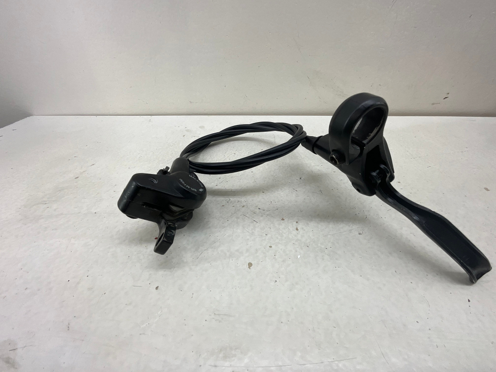 Тормоз для велосипеда Shimano BR-MT400 задний